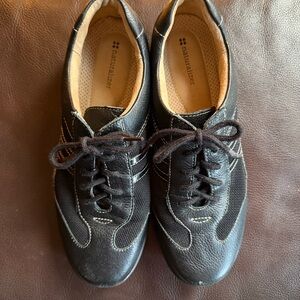 Naturalizer Women's Flora Black Leather Sneakers size 10M